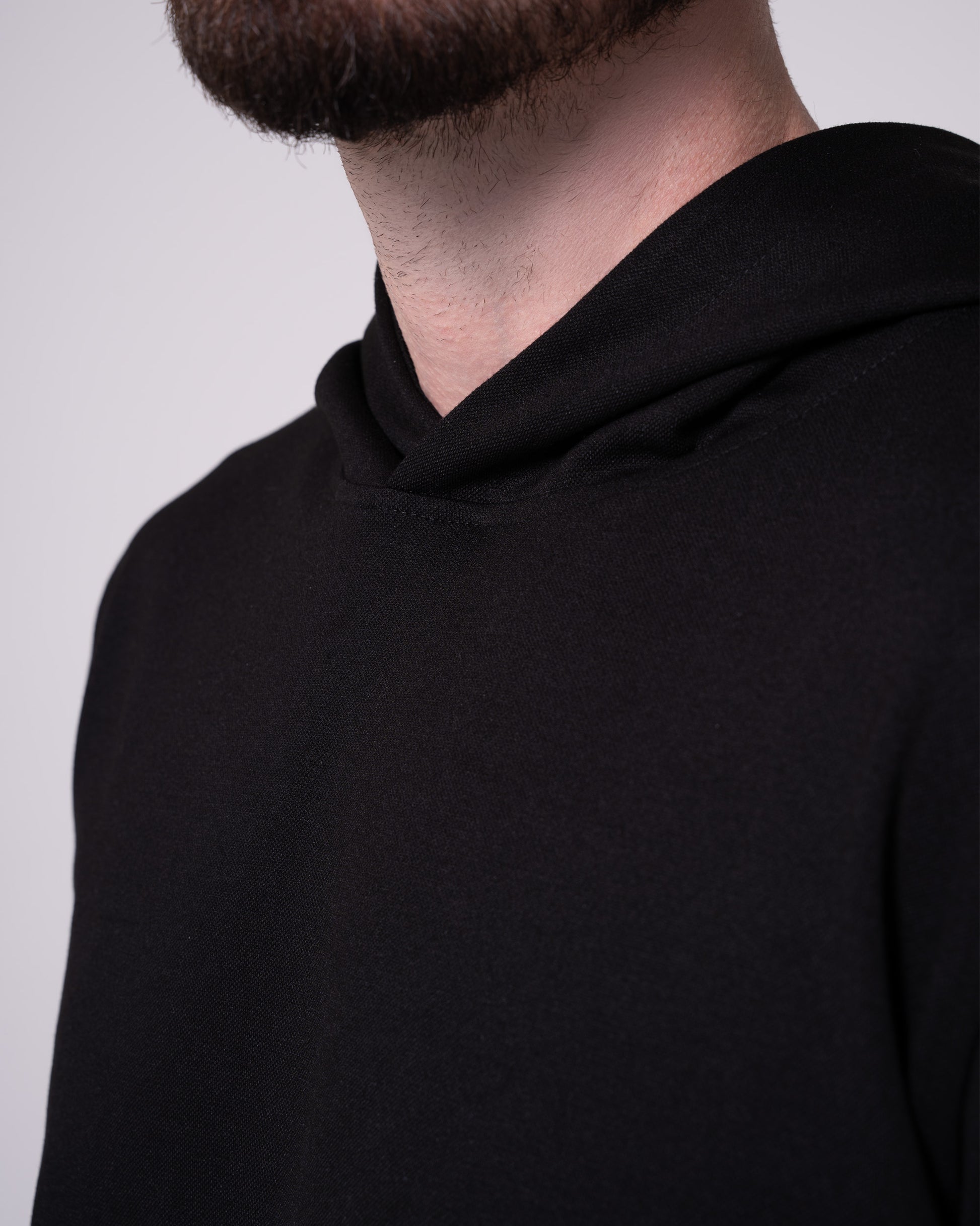 Siyah Kapüşonlu Sweatshirt