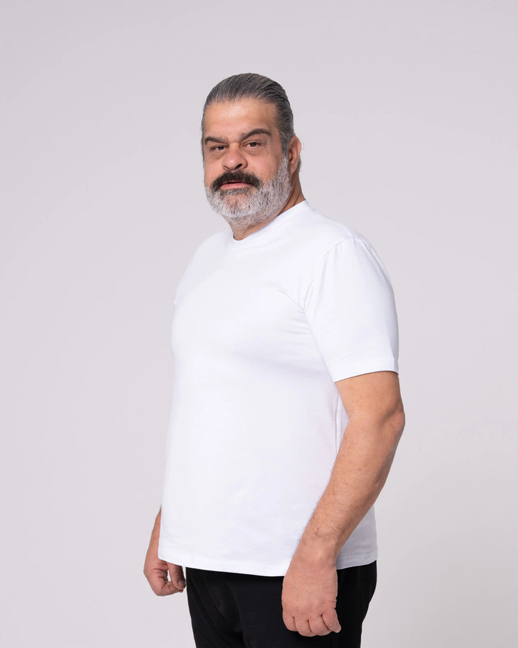 Beyaz Bisiklet Yaka Tişört