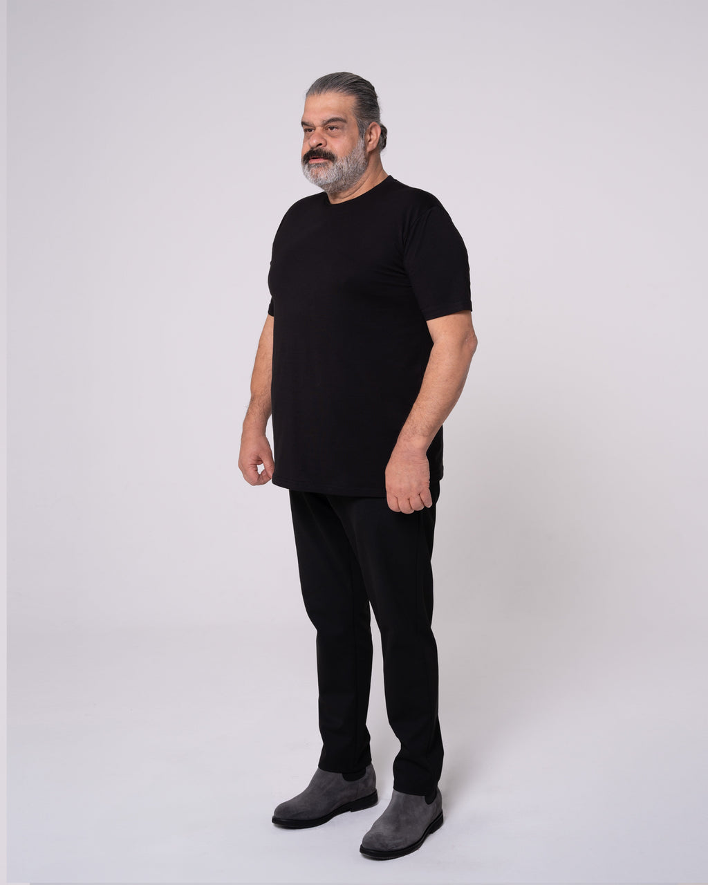 Siyah Bisiklet Yaka Tişört