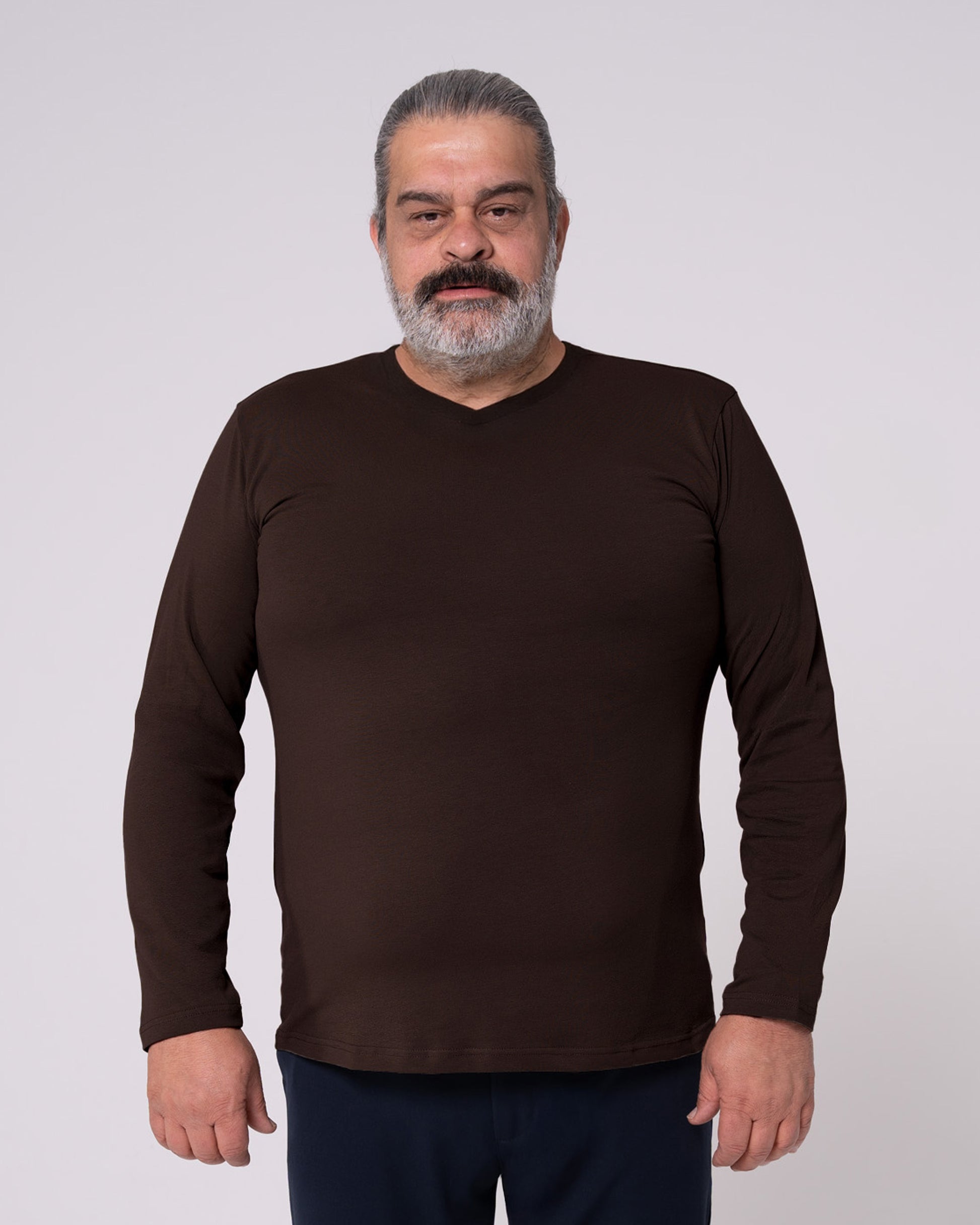 Kahverengi Uzun Kollu V Yaka Tişört