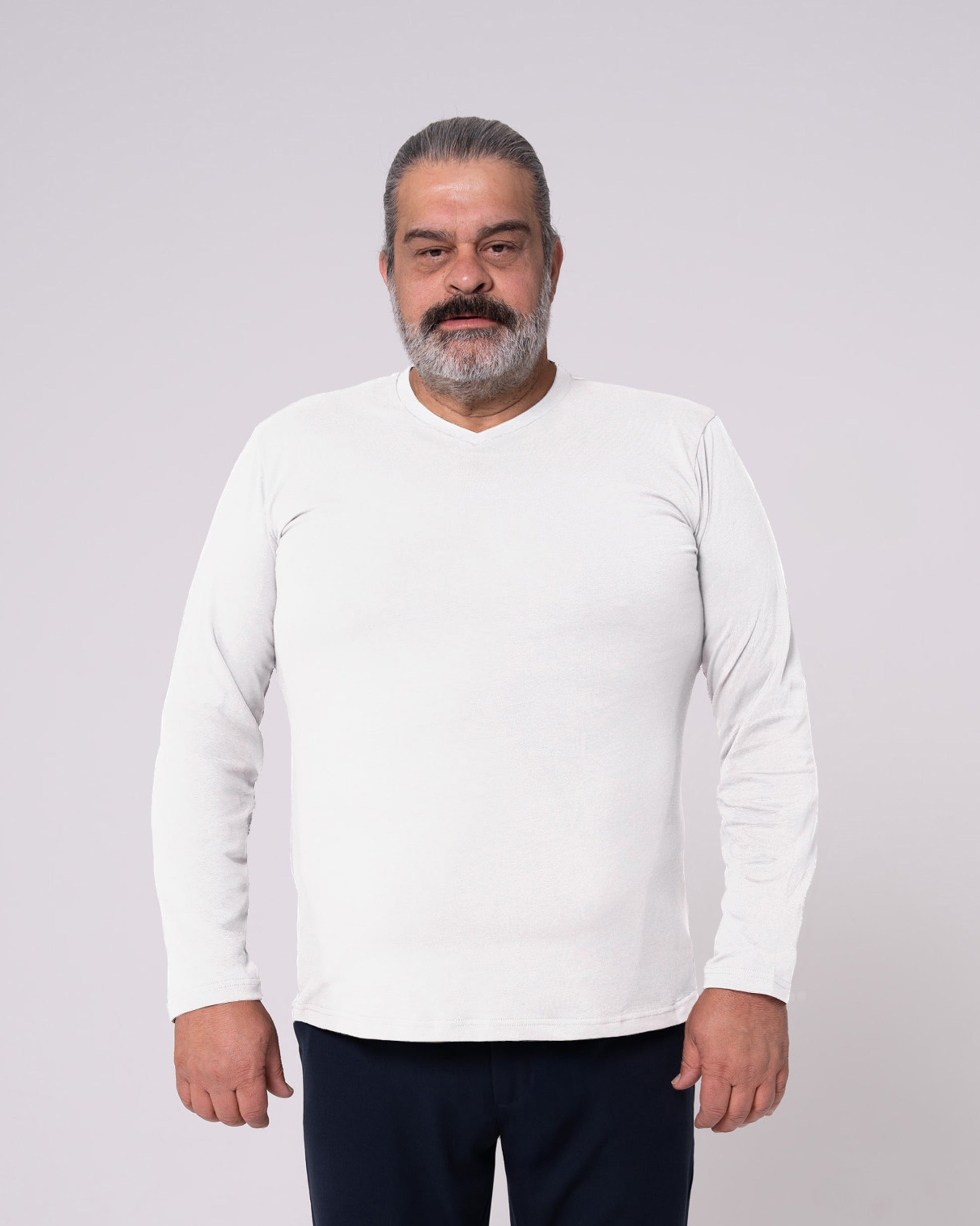Beyaz Uzun Kollu V Yaka Tişört