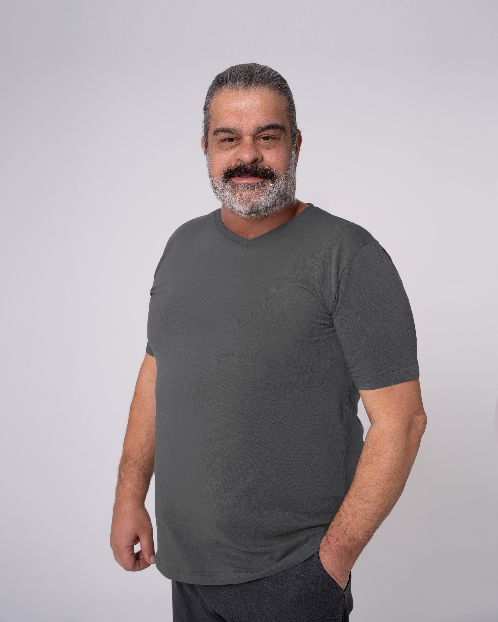 Antrasit V Yaka Tişört