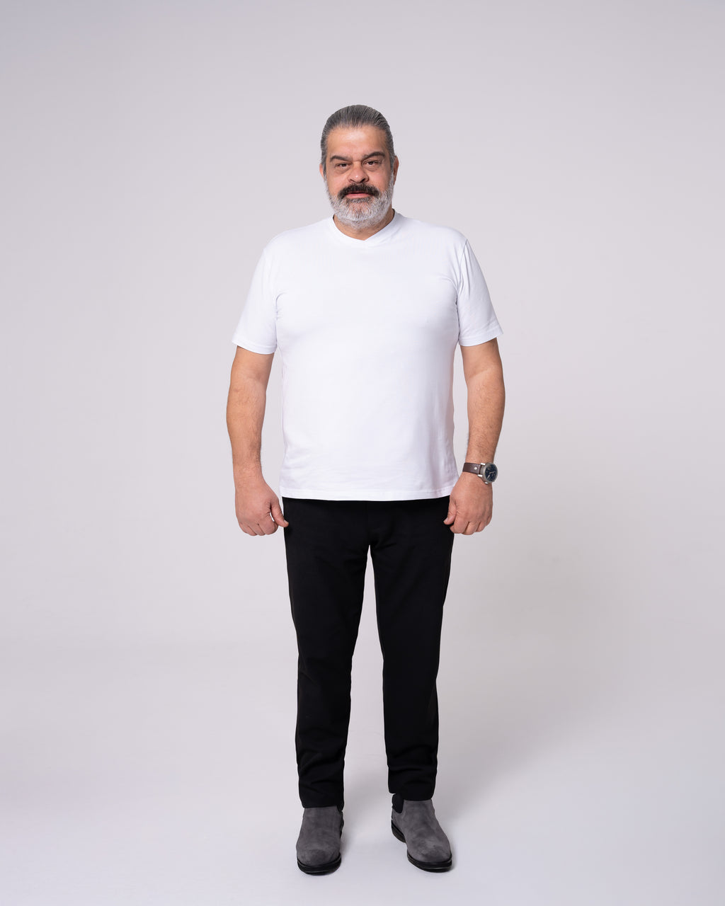 Beyaz V Yaka Tişört