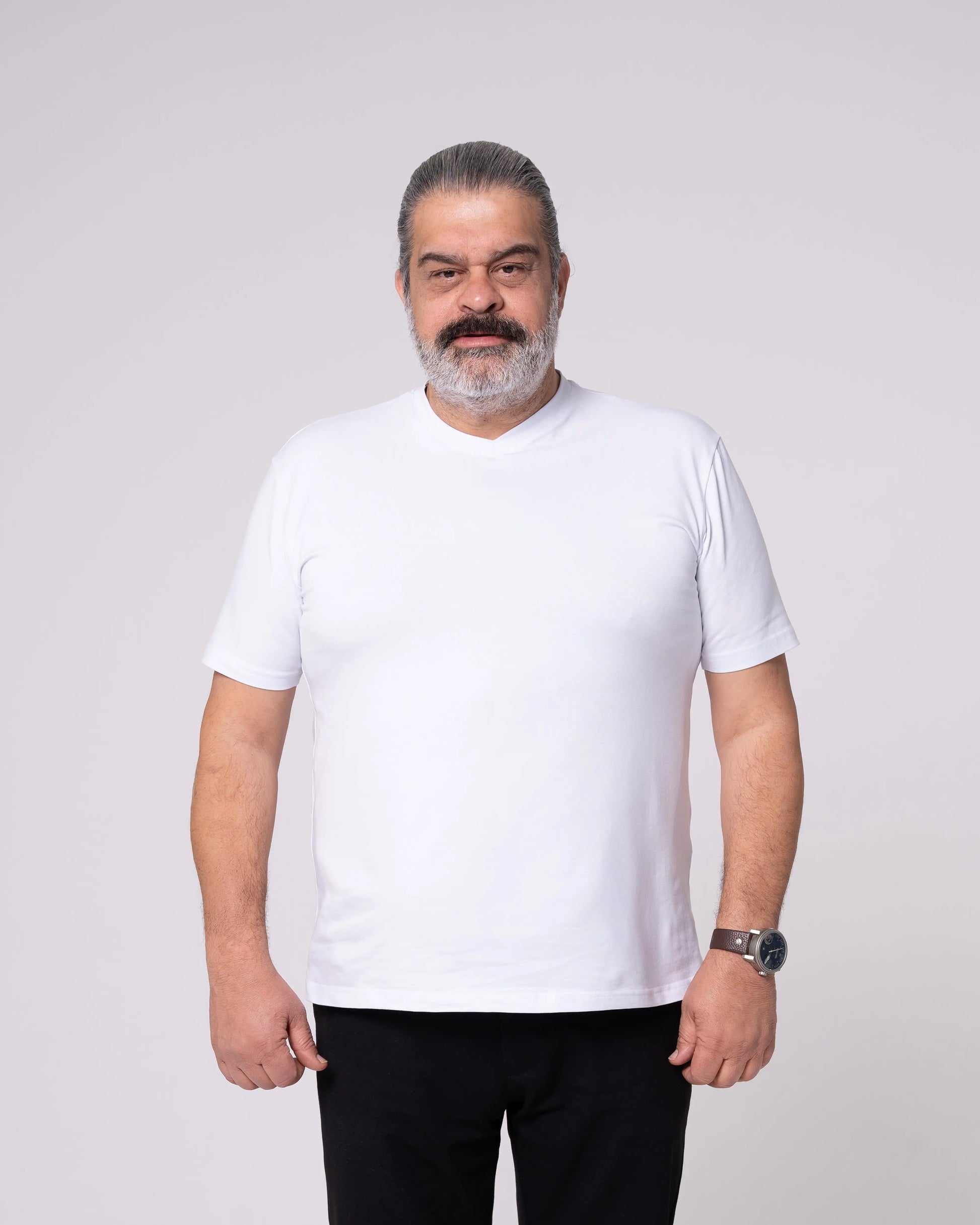 Beyaz V Yaka Tişört Craftlabel