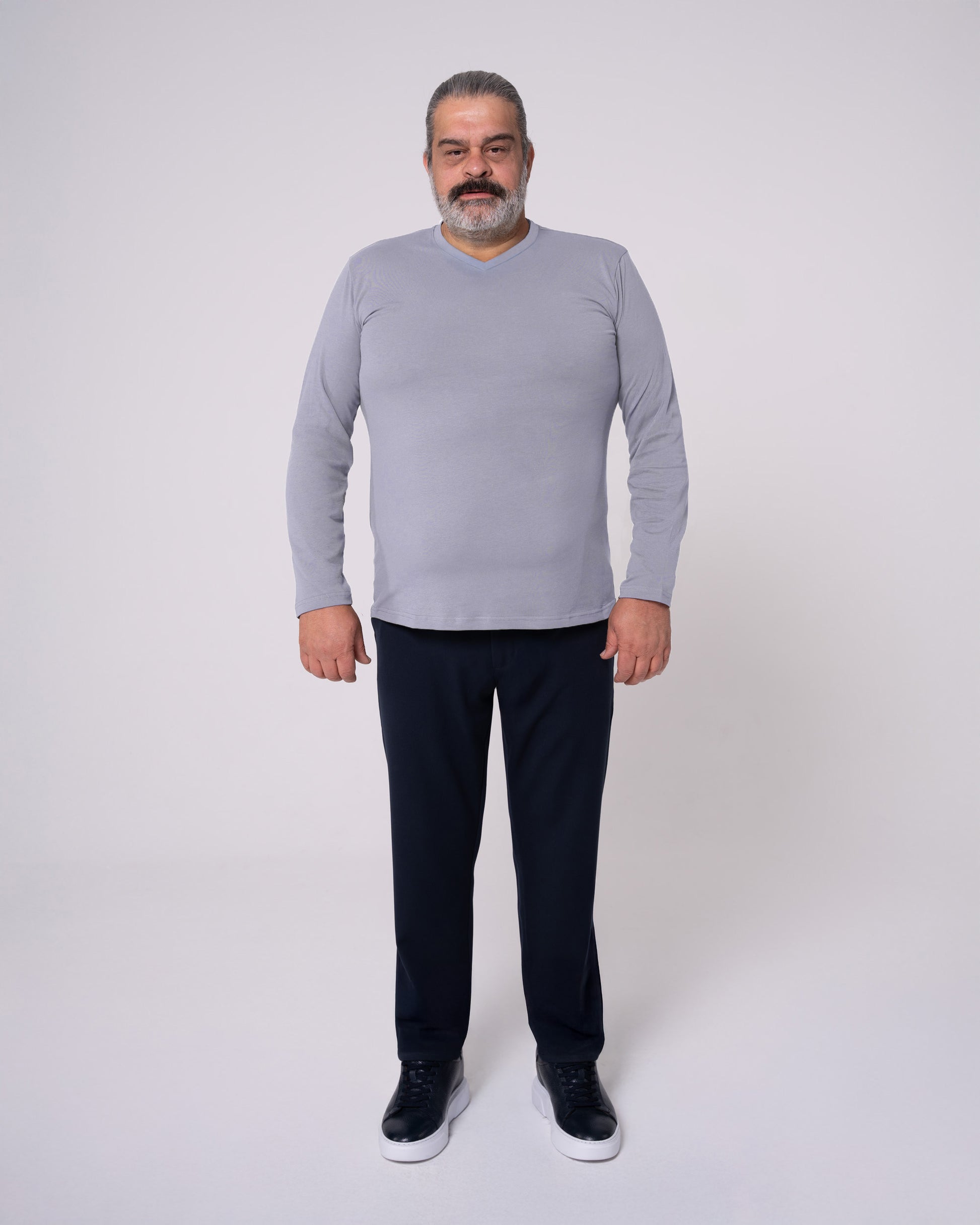 Gri Uzun Kollu V Yaka Tişört