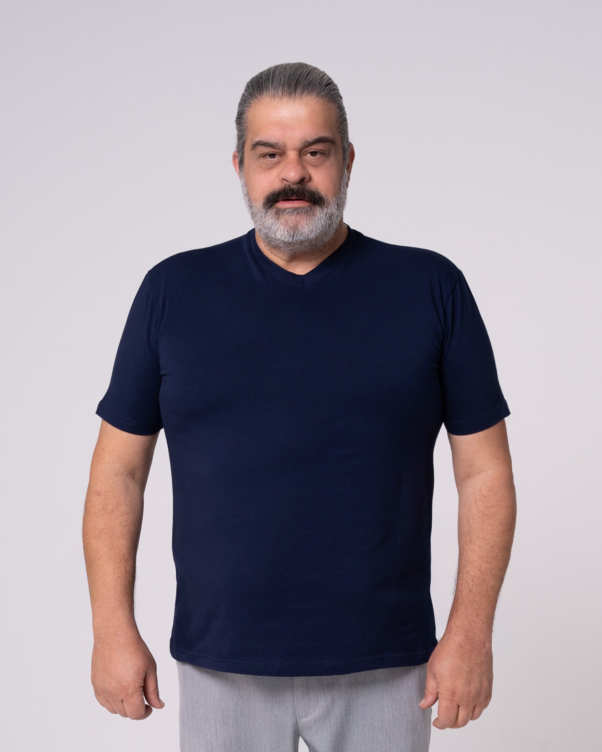 Lacivert V Yaka Tİşört