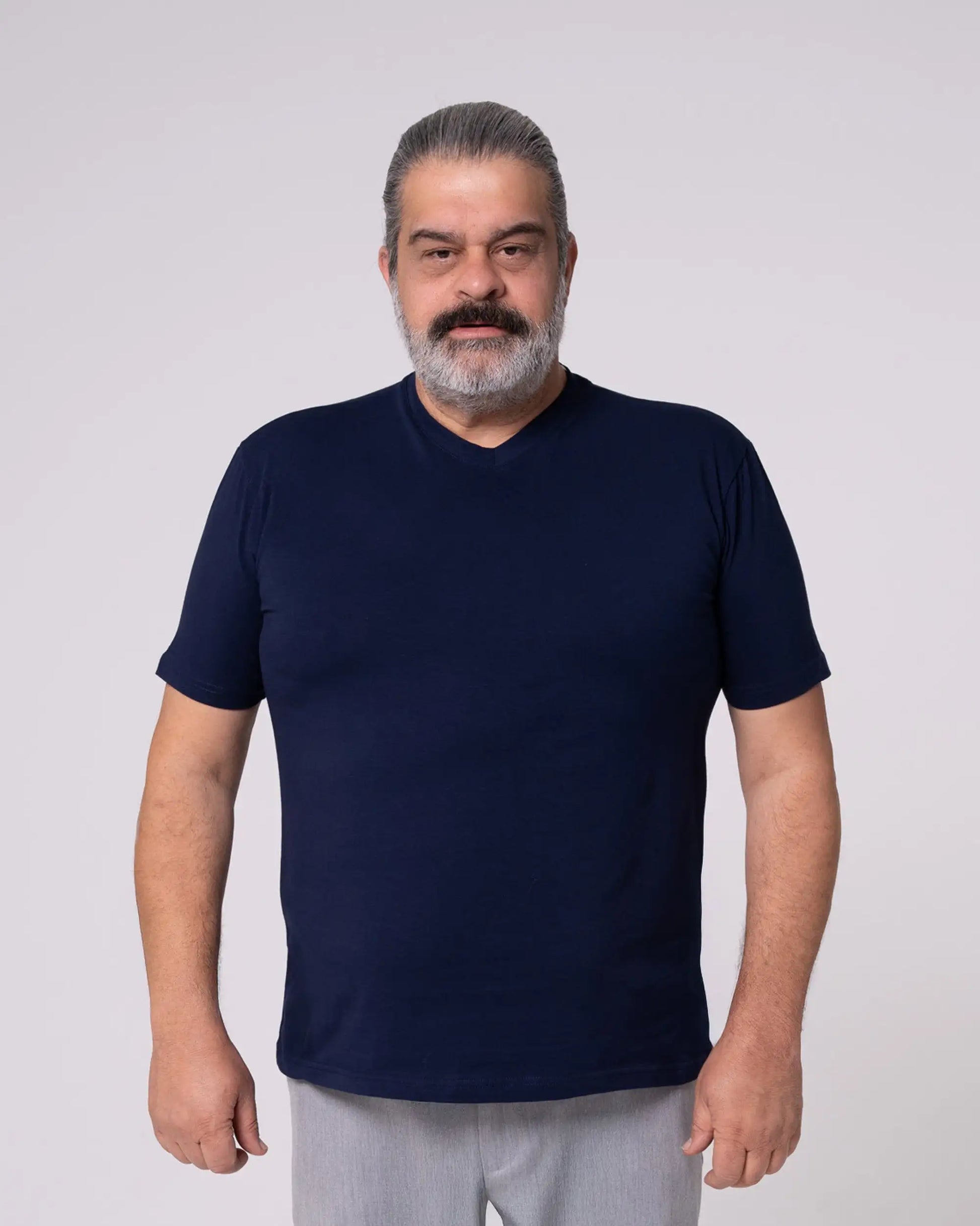 Lacivert V Yaka Tişört Craftlabel