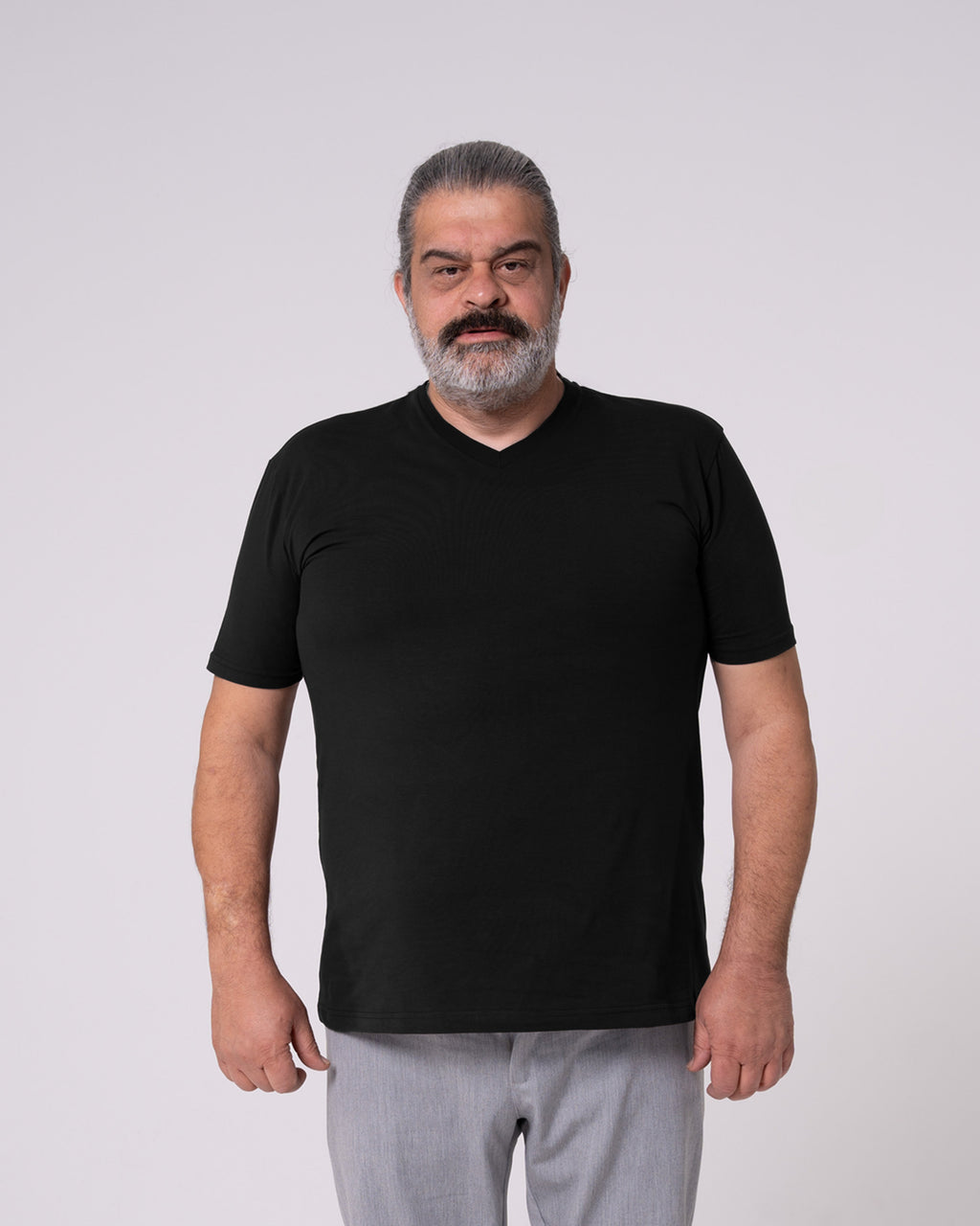 Siyah V Yaka Tişört Craftlabel