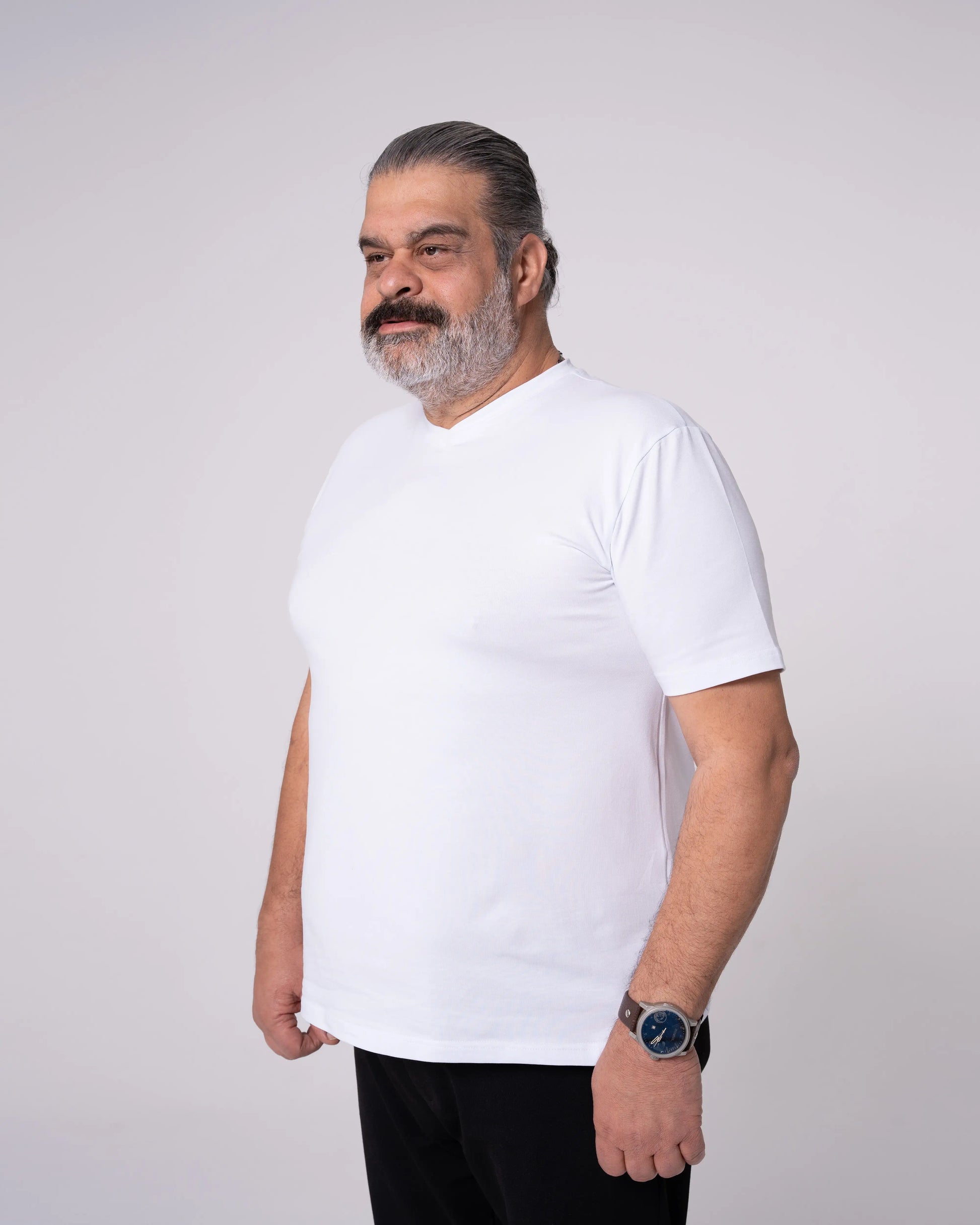 Beyaz V Yaka Tişört Craftlabel